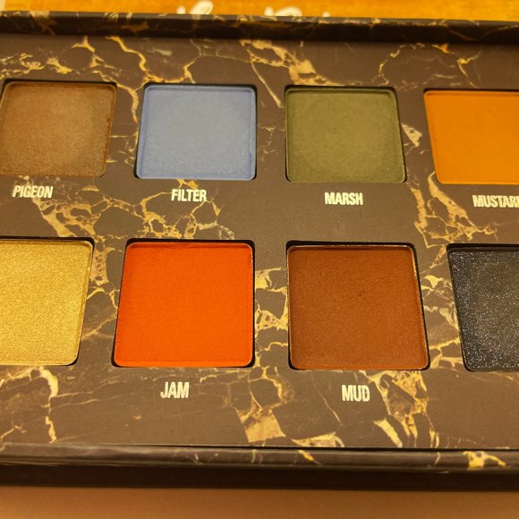 Lime Crime Venus II eyeshadow palette - Picture 6 of 6